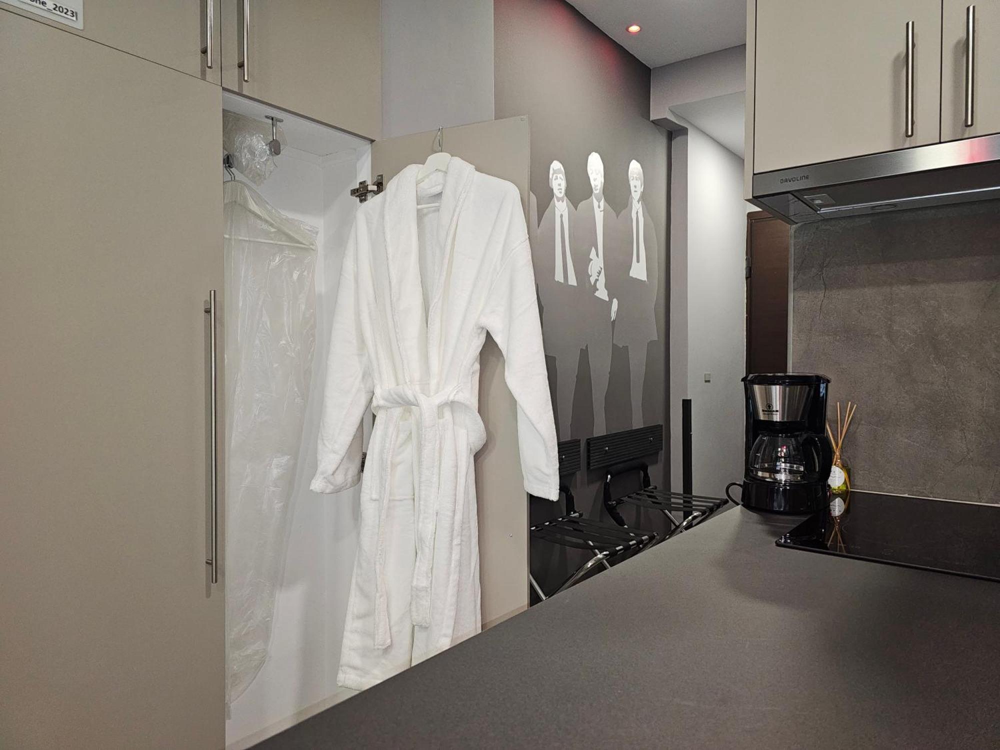 Dione Luxury Business Suite In The Heart Of 雅典 外观 照片