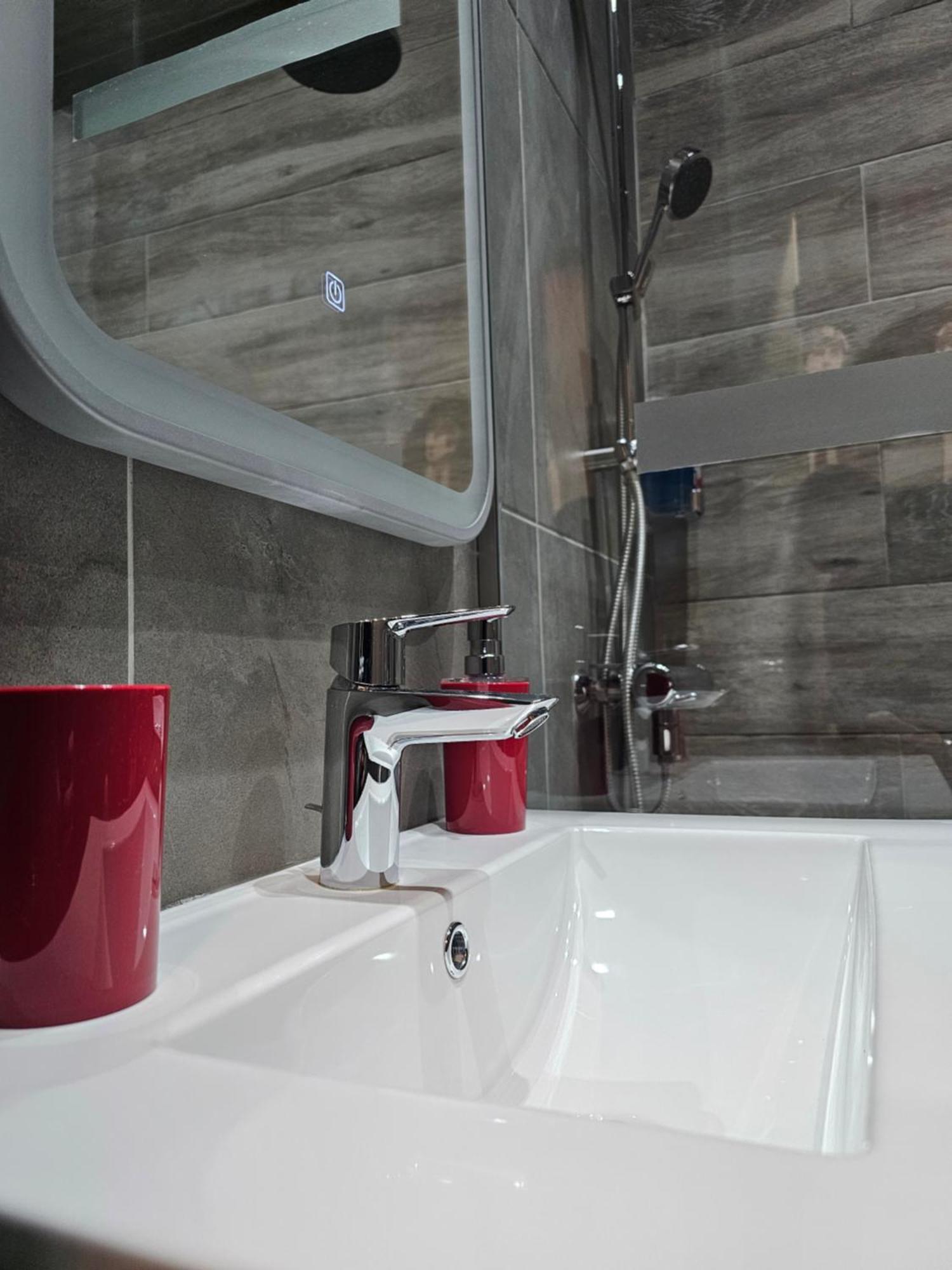Dione Luxury Business Suite In The Heart Of 雅典 外观 照片